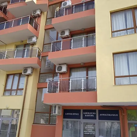 Апартамент Private Studio, South Beaсh, Nessebar, Larisa *