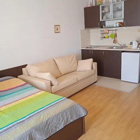 Апартамент Private Studio, South Beaсh, Nessebar, Larisa