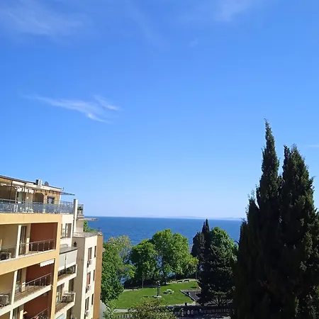 Private Studio, South Beaсh, Nessebar, Larisa *