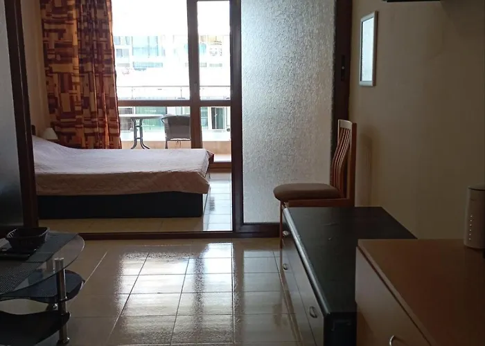 Apartman Private Studio, South Beaсh, Nessebar, Larisa Neszebar