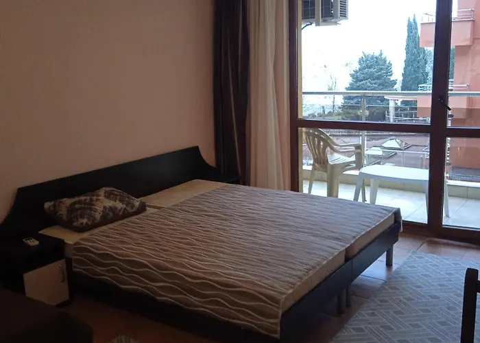 Apartman Private Studio, South Beaсh, Nessebar, Larisa